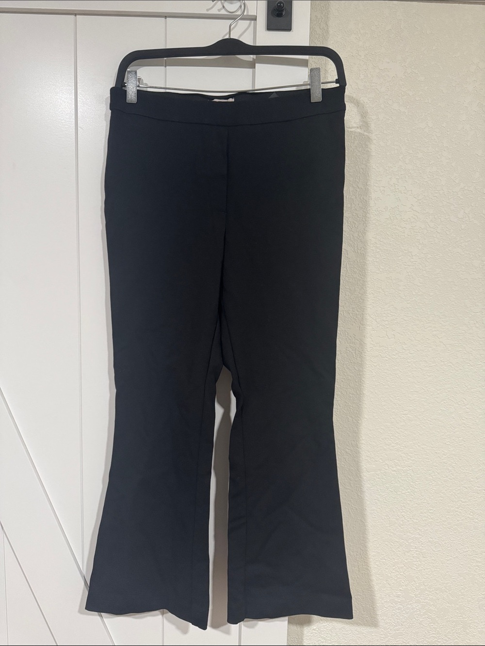 H&M Black Pull-On Flare Dress Pants Women’s Medium